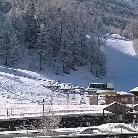 Gran Paradiso Villaggio Melignon 레메스 세인트 조지